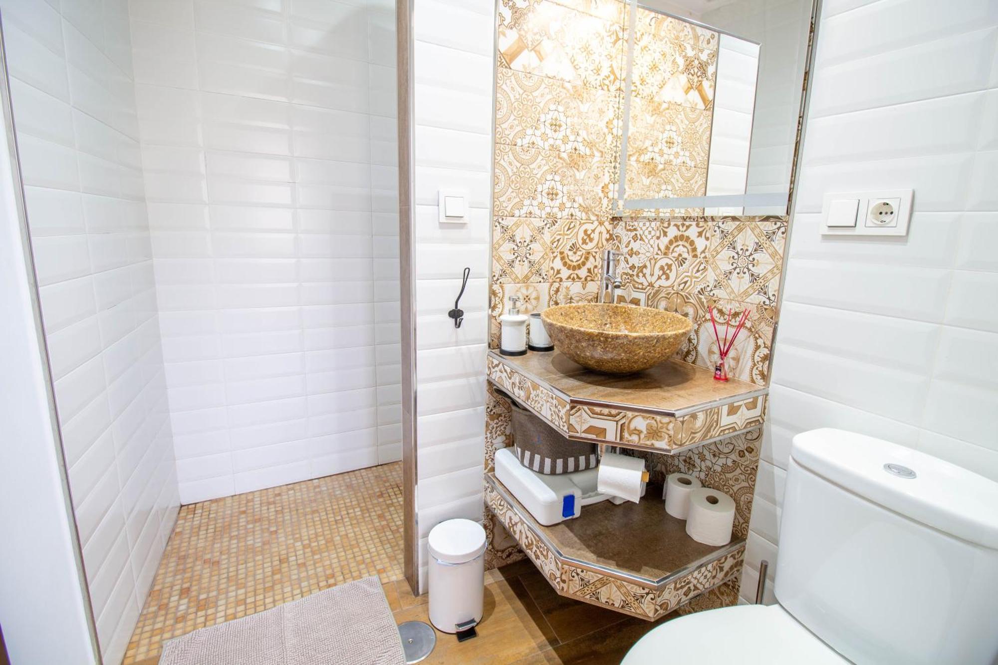 Rentitspain Confortable Apartamento Con Patio En Motril Exterior foto