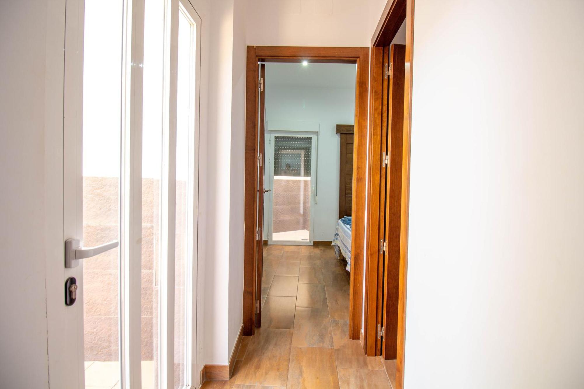 Rentitspain Confortable Apartamento Con Patio En Motril Exterior foto