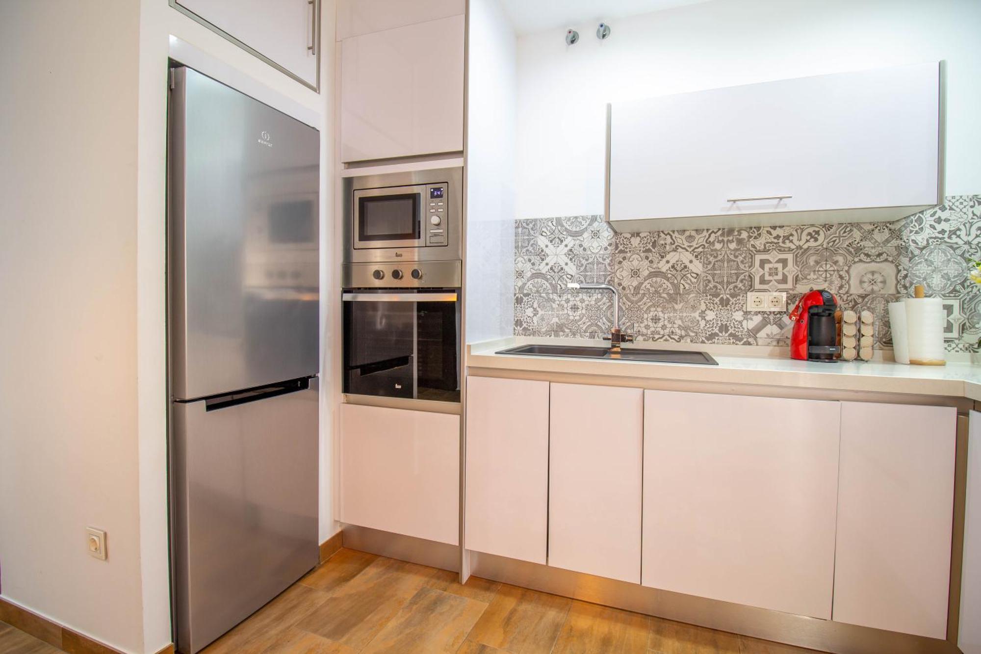 Rentitspain Confortable Apartamento Con Patio En Motril Exterior foto